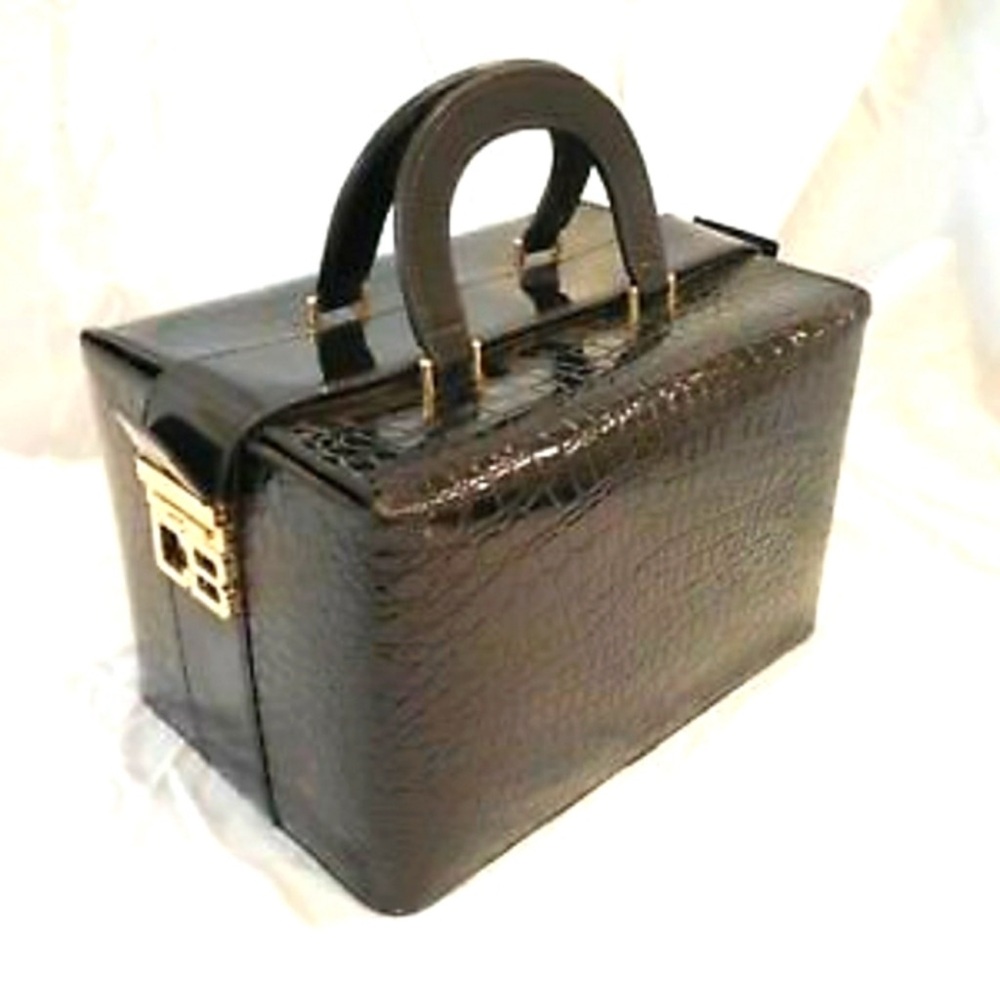 Elegant Black Crocodile-Embossed Handbag